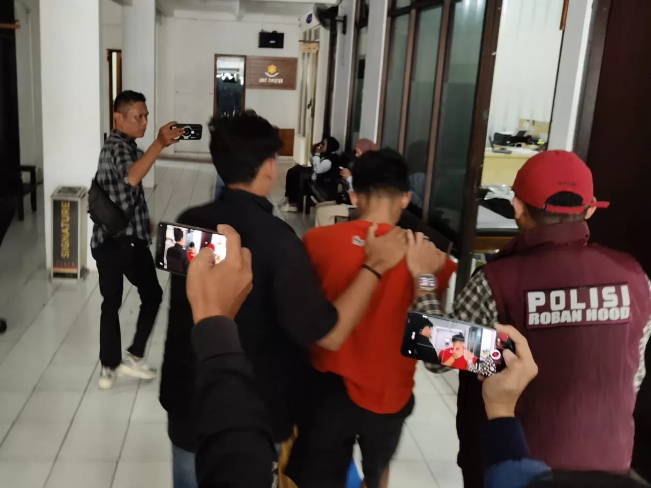 Seorang pria berinisial BPA (33), terduga pelaku perusakan bus rombongan Persib Bandung U-18 di Rest Area KM 360, Kabupaten Batang, Jawa Tengah, dinyatakan positif mengonsumsi sabu dan ganja.(foto/ist (Lie/Promedia)