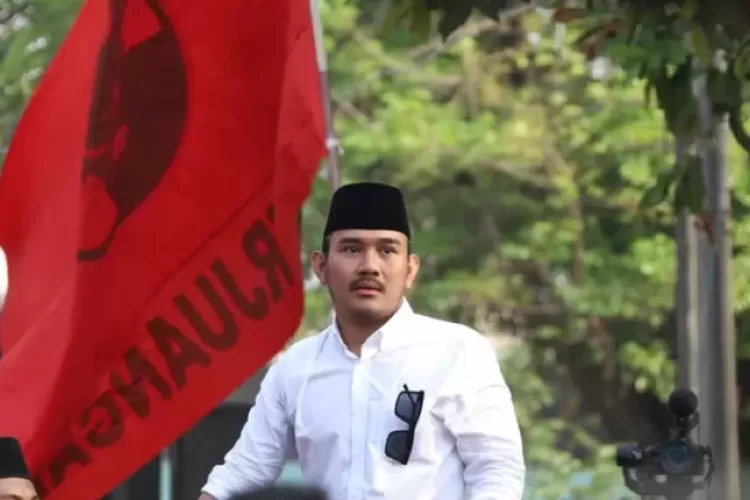 Sosok Bupati Bekasi sekaligus politisi PDI Perjuangan, Ade Kuswara Kunang. (Foto: Ist)