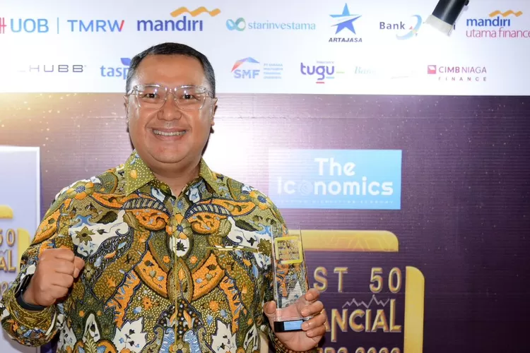 WOW! bank bjb Raih Best 50 Financial Institution Awards 2023 dari The Iconomics