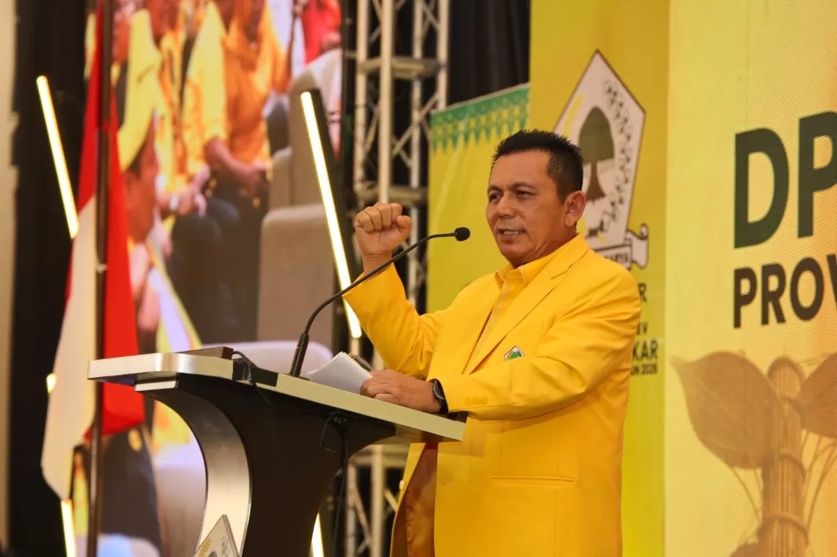 Gubernur Kepri Ansar Ahmad saat sambutannya pada Musda V Partai Golkar Provinsi Kepri digelar di TCC Aston Tanjungpinang.(Foto:Diskominfo Kepri)