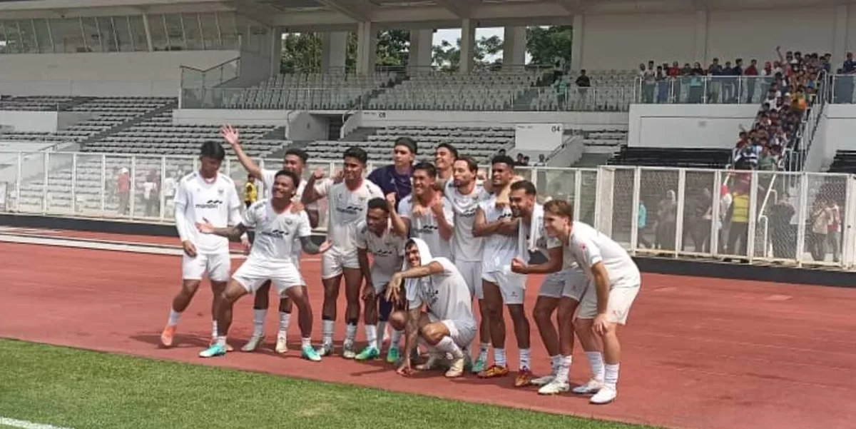 Para sebagian pemain Timnas yang berada di Tim Putih pada uji coba internal proyeksi ASEAN Championship 2026 di Stadion Madya, GBK, Sabtu, 31 Mei 2026. (ISTIMEWA)