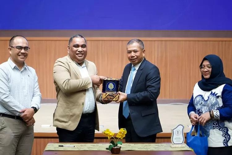 Universitas Semarang Jalin Kerja Sama Strategis dengan Universitas Halmahera
