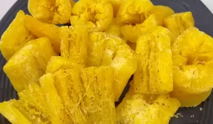 Ternyata Gampang Banget Buat Singkong Goreng Merekah yang Empuk, Lembut, dan Renyah Ini!