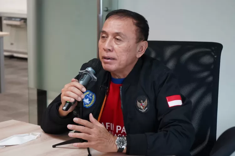 Iwan Bule Dipanggil Polri, Kalau Ratu Tisha Jadi Ketua PSSI Bagaimana ...