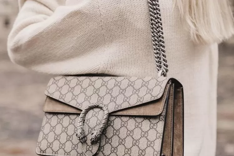 Melihat Kesibukan di 2 Pabrik Baru Louis Vuitton