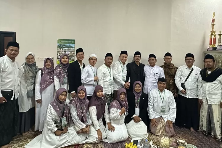 Ribuan Jamaah Ramaikan MAN 1 Kota Semarang Bersholawat
