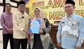 Wakil Walikota Depok Imam Budi Hartono Serahkan SK 34 Kepsek SDN dan SMPN, Pesannya Jaga Amanah!