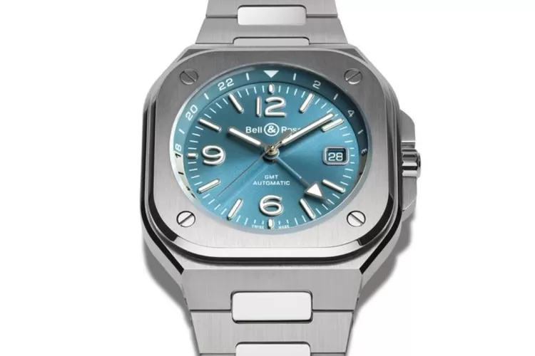 Jam Tangan Bell and Ross BR 05 GMT Sky Blue Gambaran Perpaduan