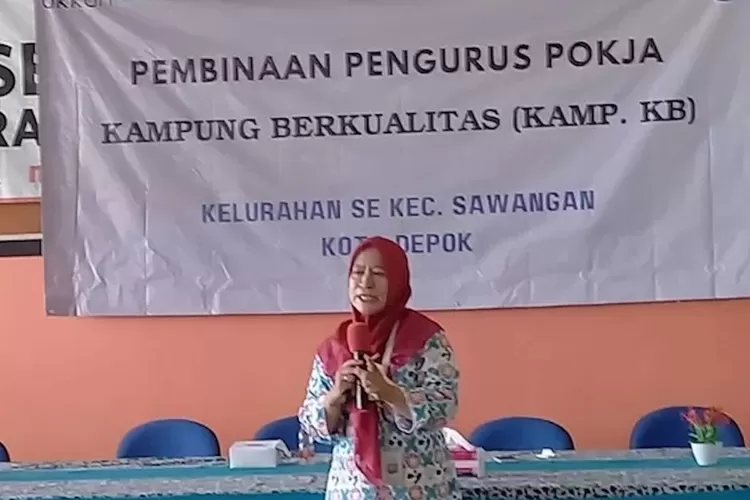 Pembinaan pengurus Pokja Kampung Berkualitas (Kampung KB), berlangsung di aula Kelurahan/Kecamatan Sawangan, Kota Depok. (KECAMATAN SAWANGAN )