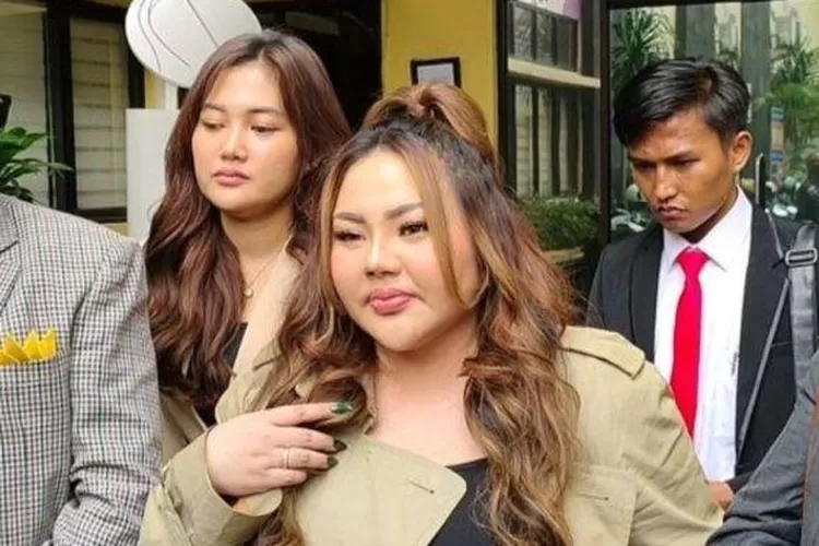 Polemik Makin Panas, Lisa Mariana Ancam Buka Fakta Lain di KPK Tanggal 22 Agustus