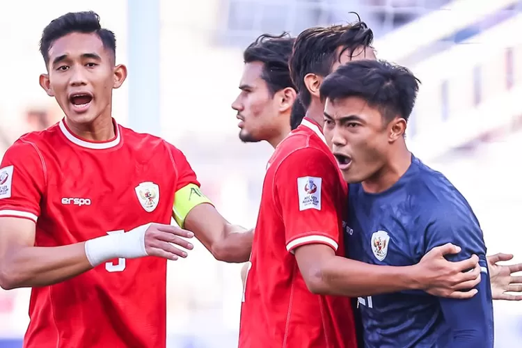 Kagetnya Ernando Ari Lihat Shin Tae-yong Menangis Di Ruang Ganti Timnas ...