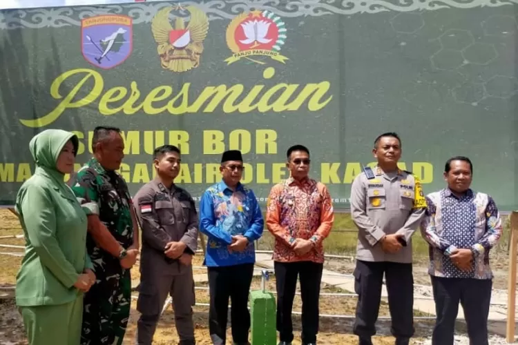 PJ Mura Hermon pada kegiatan peresmian sumur bor yang dilaksanakan Kodim 1013/Mtw (Kalteng Lima)