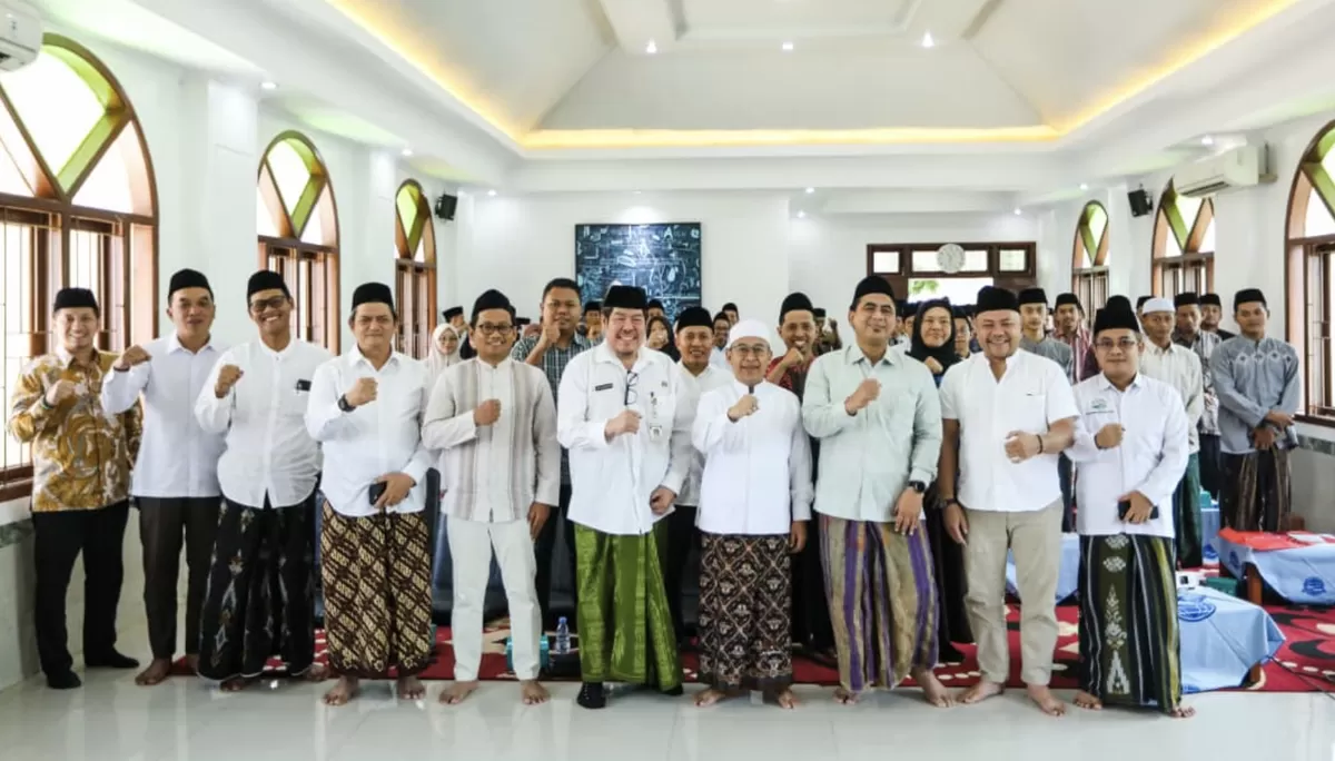 Pemprov Jateng Tumbuhkan Jiwa Entrepreneur Santri Lewat Koperasi