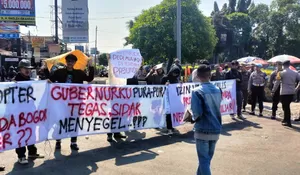 Mahasiswa Desak Gubernur dan Bupati Bekukan Izin Perusahaan Perusak Puncak
