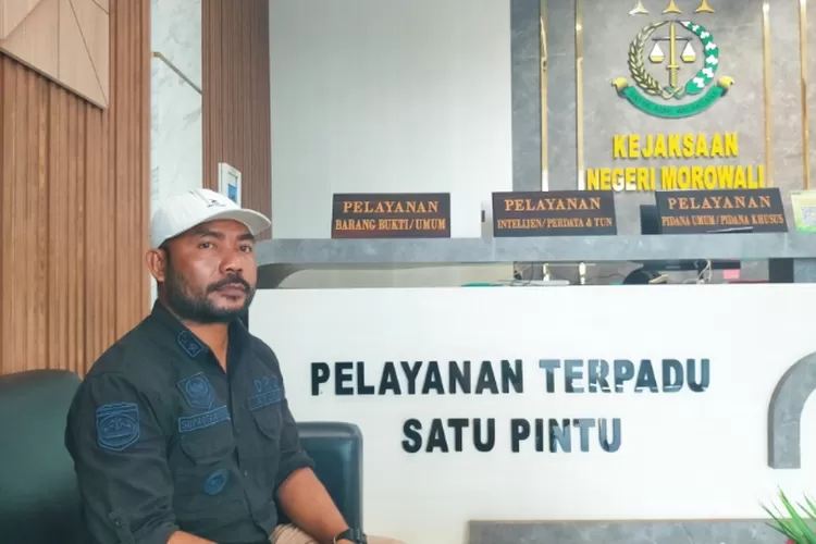 Kades Polewali, Suparta Nurdin, Laporkan dugaan penyelewengan anggaran desa, mantan Kades dan bendahara periode sebelumnya  (Ist/metrosulteng)