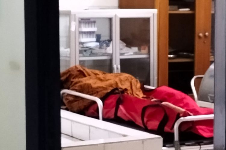 Korban Tewas Tertabrak Kereta di Cibadak Sukabumi, Diduga Bukan Kereta Api Biasa