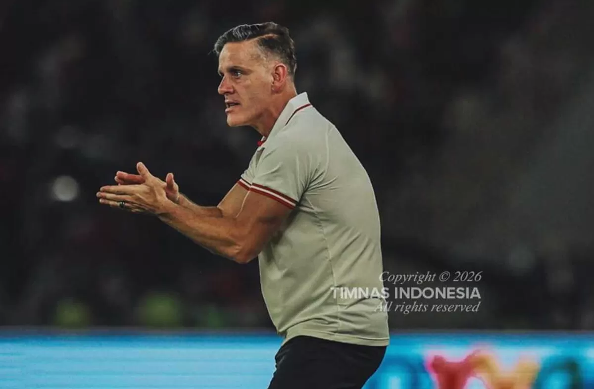 Pelatih Timnas Indonesia, John Herdman saat mendampingi skuad Garuda di laga pertama FIFA Series 2026 di SUGBK, Jakarta, 27 Maret 2026, melawan Saint Kitts and Nevis.  (PSSI)