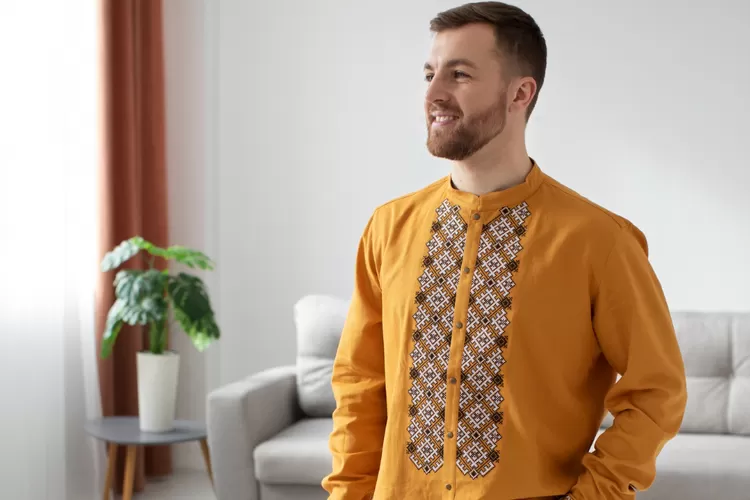 Ilustrasi -- 5 Brand Baju Koko Pria Harga 300 Ribuan, Tampil Gaya dan Rapi di Lebaran Nanti (Freepik)