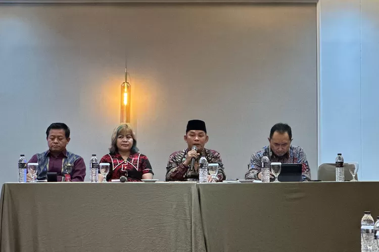 Wabup Mura Rahmanto Muhidin di acara rapat evaluasi perda tersebut di Jakarta, Kamis (22/5/2025). (foto : Kalteng Lima)