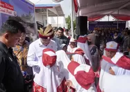 Kunjungi Kampung Nelayan Sungsang, Menko Polkam Pastikan Pemerintah Terus Sejahterakan Masyarakat Pesisir