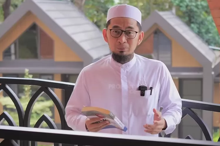 Ustaz Adi Hidayat Ajarkan cara Mengakumulasikan Rezeki (Tangkapan Layar YouTube Adi Hidayat Official)