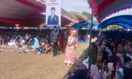  Ust Das'ad Latif Bersama Ketua DPW Nasdem Sulteng Nilam Sari Lawira Hadiri Tabligh Akbar di Tolitoli