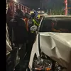 Diduga Dikemudikan dalam Pengaruh Alkohol Tabrak Taksi Listrik dan Pikap di Surabaya, Satu Orang Tewas