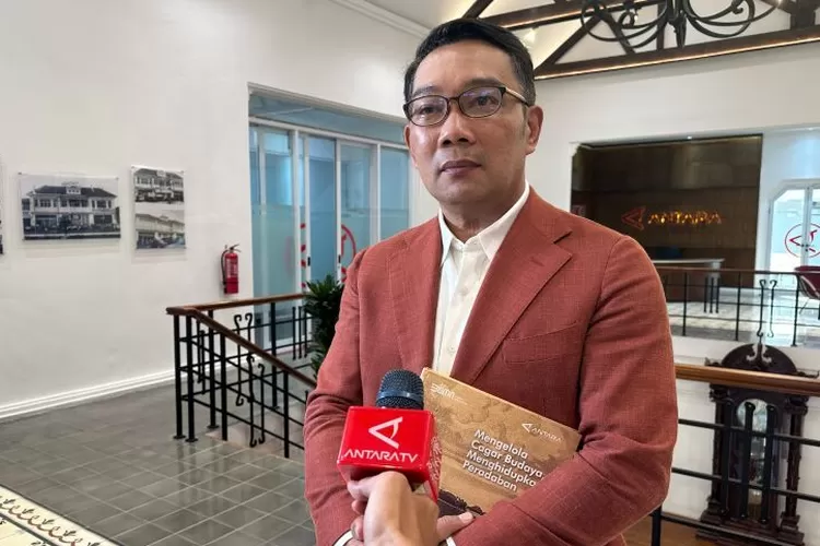 Ridwan Kamil mungkin mencoba Pilkada Jakarta 2024. Kaesang Pangarep memberikan pandangan unik tentang peluangnya di Ibukota.