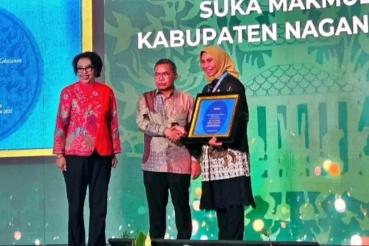 Nagan Raya Terima Penghargaan Adipura (Klikanggaran)