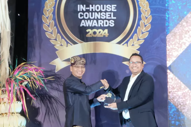Jasa Raharja Dinobatkan Sebagai Tim In-House Counsel Paling Inovatif 2024 Sektor Insurance