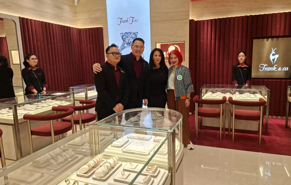 Frank &amp; co. Resmi Hadir di Mall 23 Semarang, Hadirkan Konsep Gerai Mewah dan Berlian Natural Premium