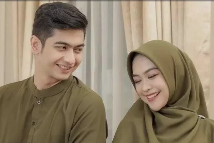Teuku Ryan vs Ria Ricis  (Foto: iG)