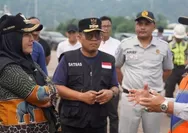 Wali Kota Bandar Lampung Eva Dwiana meninjau arus balik pemudik di Pelabuhan Panjang