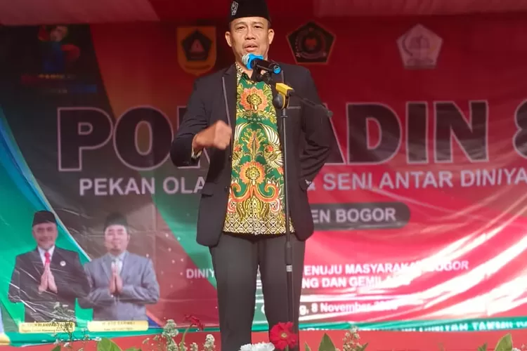 H. Sardi, Ketua FKDT Kabupaten Bogor saat memberikan sambutan di Porsadin ke-8 (catatanfakta.com)