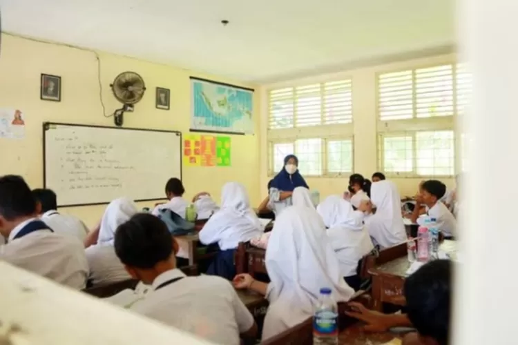 Membangun Fondasi Sukses: Strategi Persiapan Sekolah Dalam ...