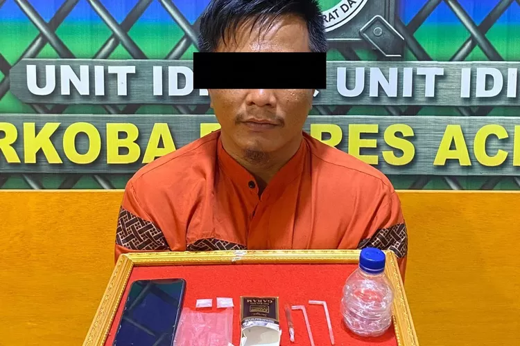 Terduga memiliki dua bungkus sabu di kawasan Susoh, Abdya