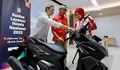 Novianti Hasima dan Neni Susanti jadi Front Line People Terbaik dalam Kontes Layanan Honda Nasional 2023