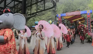 Sambut HUT Kemerdekaan RI, Taman Safari Bogor Gelar Parade Satwa dan Budaya