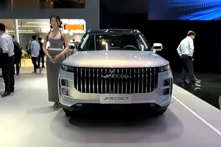 MENGGEMPARKAN! Chery Jaecoo J7 Resmi Diluncurkan, SUV Premium Harga Merakyat - Begini Harga dan Spesifikasinya!  (Foto: Istimewa)