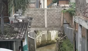 Anggota Komisi III DPRD Purwakarta Soroti Bangunan Toserba Yogya yang Berdiri Diatas Aliran Sungai