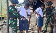 Menuju Masa Depan, Satgas Mobile Raider 300 Berikan Perlengkapan Sekolah di Papua