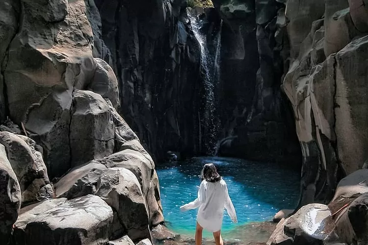 Enggak Perlu Macet Macetan! Tempat Wisata Curug Di Bogor Ini Dinginnya ...