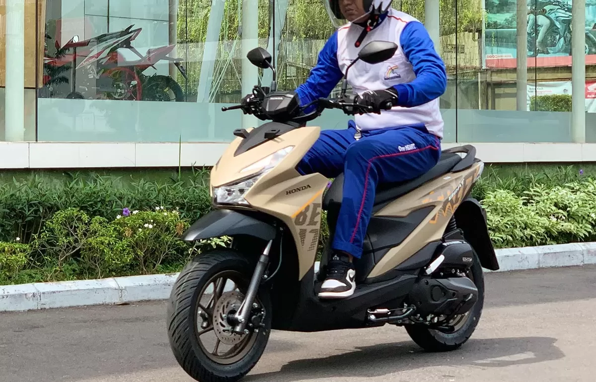  Ilustrasi. Tips aman naik Motor BeAT biat irit bahan bakar./net