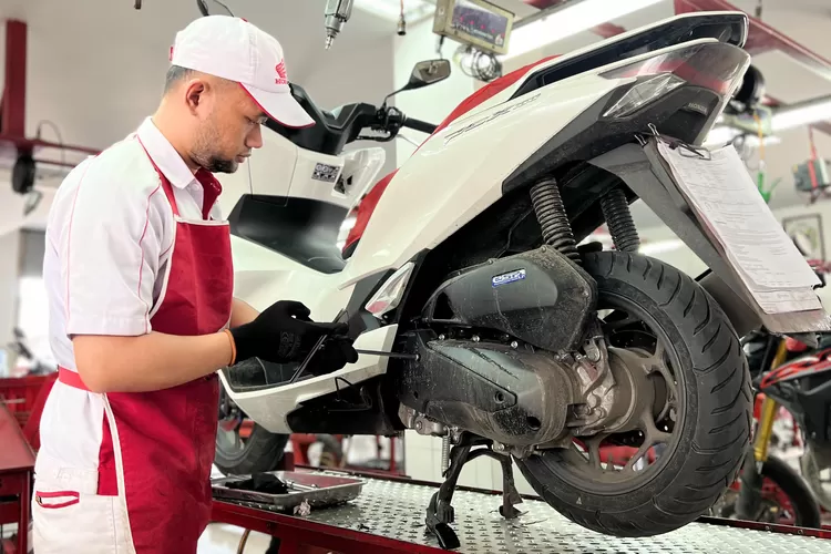 PT Daya Adicipta Motora dan AHASS, menghadirkan program Siap Mudik 2025, untuk membantu pengguna motor Honda saat mudik lebaran.