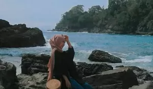 Bayar Rp10 Ribu kamu udah dapat Pemandangan Pantai yang Keren Banget, Pas buat Selfi dan Foto foto