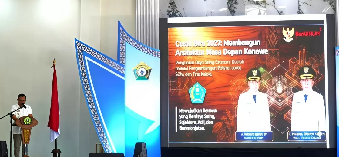 Bupati Konawe saat membuka Forum pimpinan daerah, Kamis (2/4)