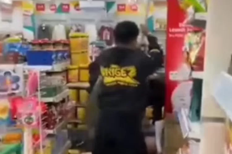 Geng motor aniaya juru parkir hingga tewas. Foto: Istimewa