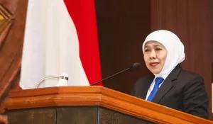 Khofifah Imbau Warga Jatim Kibarkan Bendera Setengah Tiang pada 30 September