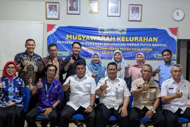 Kelurahan Gandul resmi membentuk Koperasi Merah Putih (KMP) melalui Musyawarah Kelurahan (Muskel), di Aula Kelurahan Gandul, Cinere, Depok. (RADAR DEPOK)
