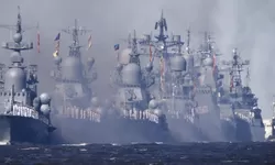 4 Kapal Perang Rusia Berlabuh di Tanjung Perak untuk Latihan Bersama TNI AL dalam Latma Orruda 2024